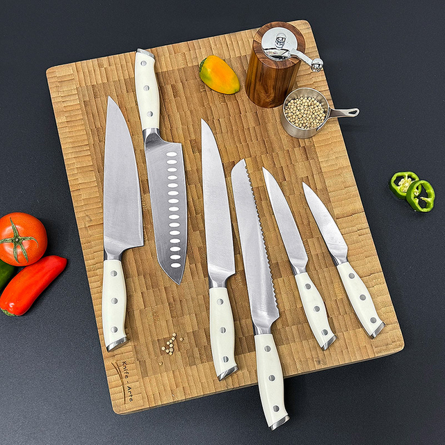6pk Forged Kitcheh Knfei Set with Knife Block